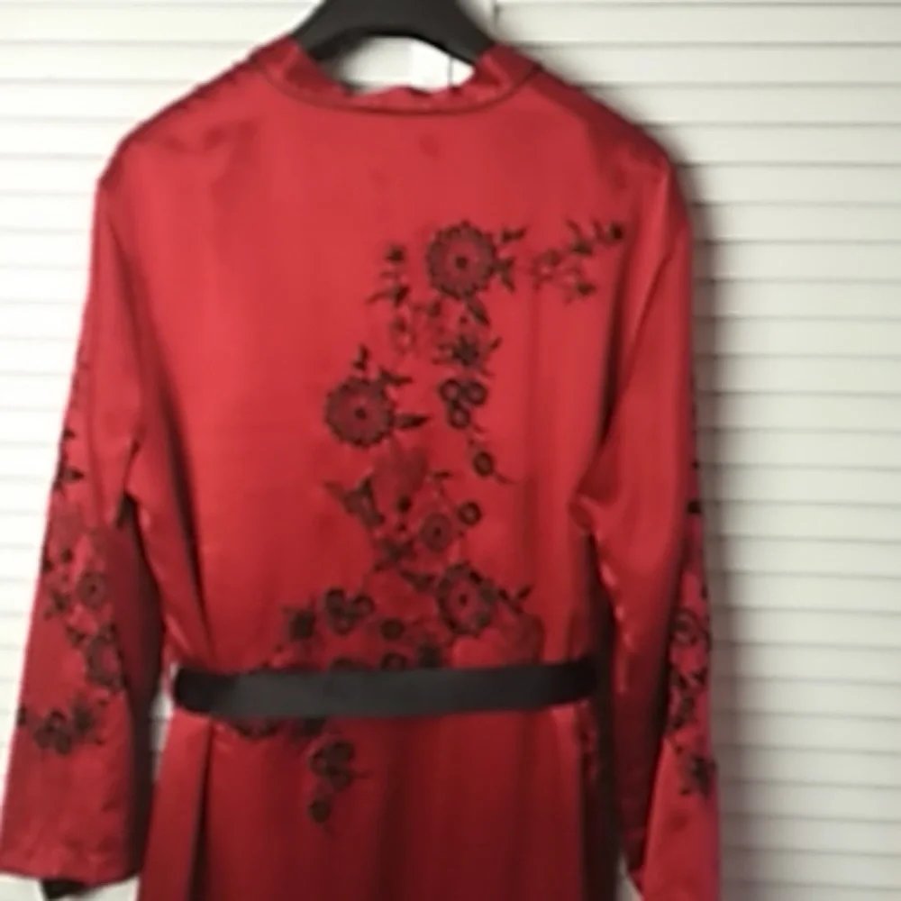 CABERNET Sleepwear-Robe
